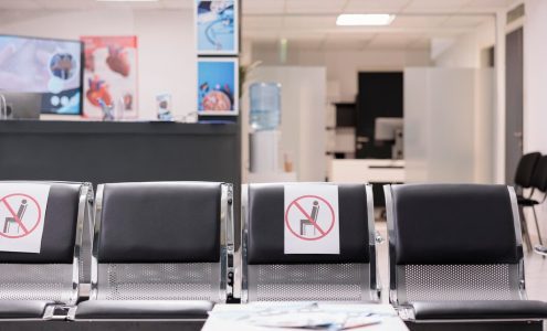 Jak wybrać odpowiednie siedziska do placówki medycznej?