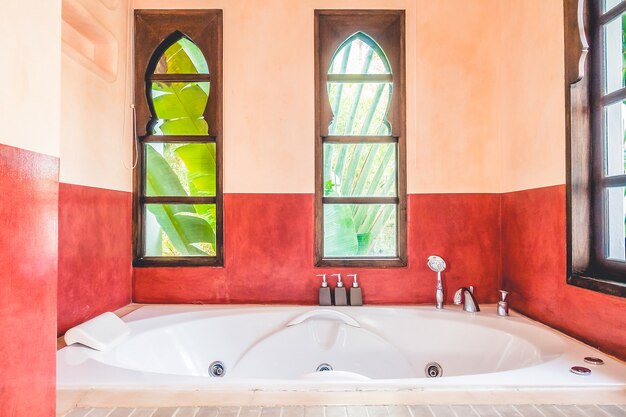 Jak wybrać odpowiednią kolorystykę dla twojego odpływu w łazience?